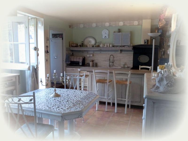 La Maison D'Hocquincourt Bléneau Екстериор снимка